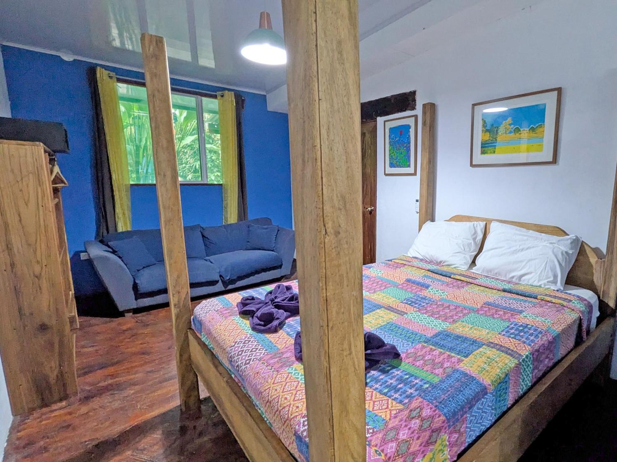 Tree House Beachfront Lodge Puerto Viejo de Talamanca Экстерьер фото